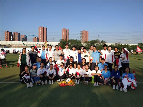 记新利18体育官网
2019届高三拓展活动34.webp.jpg